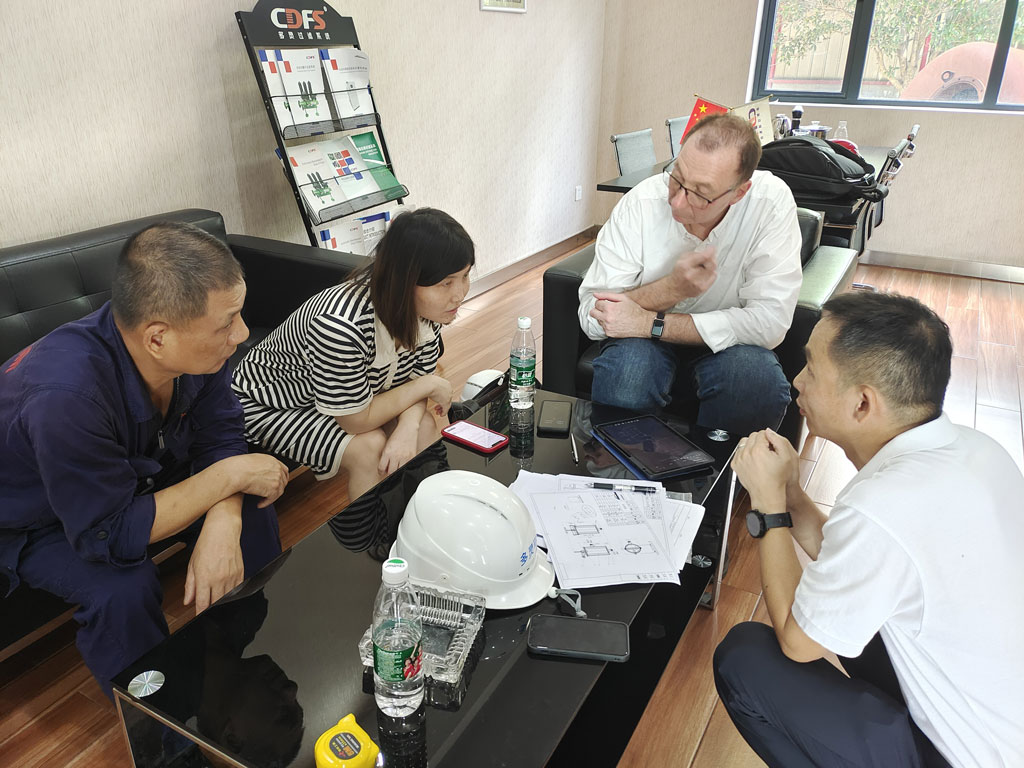 國(guó)外客戶來訪多靈